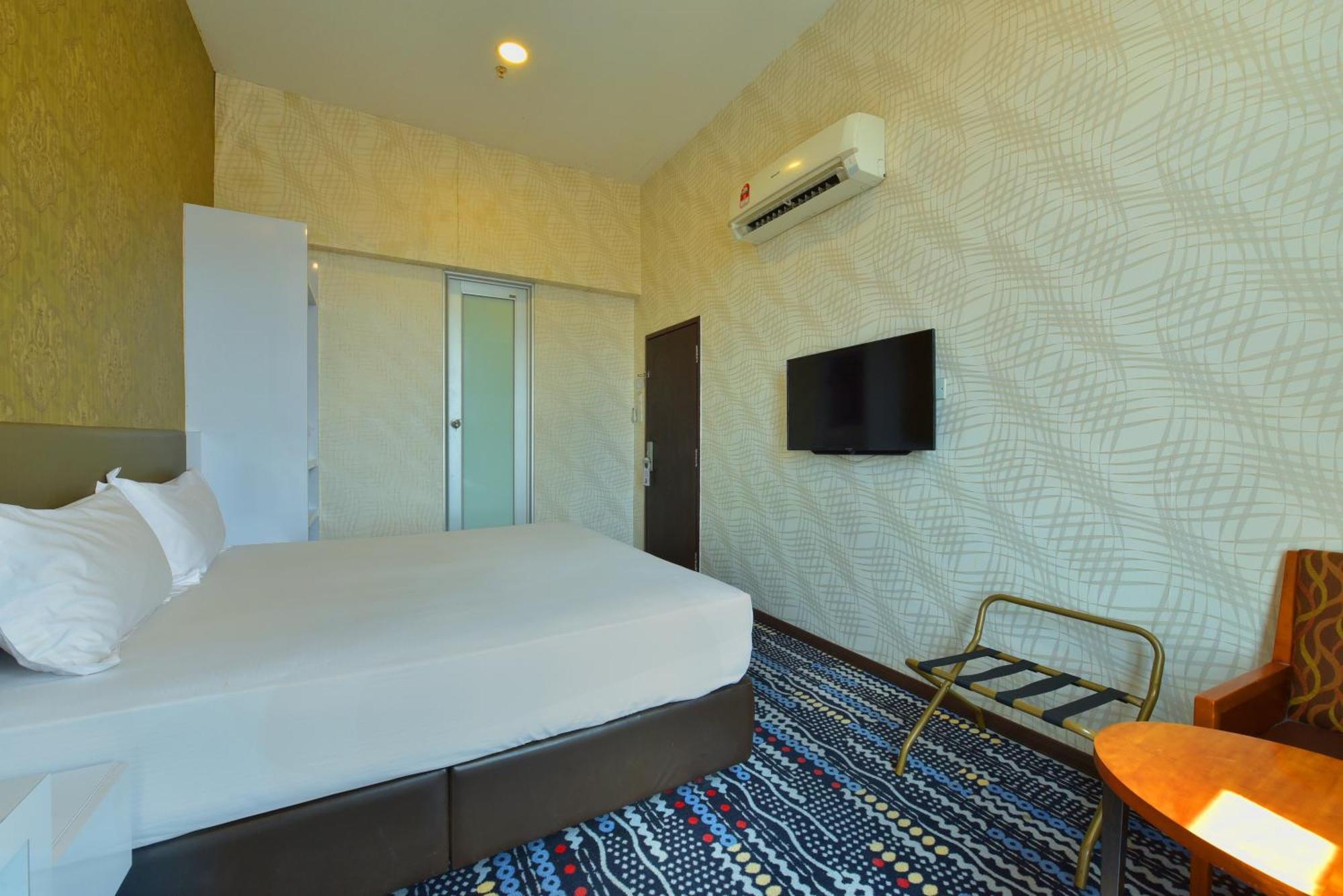 Townhouse Oak Hotel Holmes Johor Jaya Johor Bahru Kültér fotó